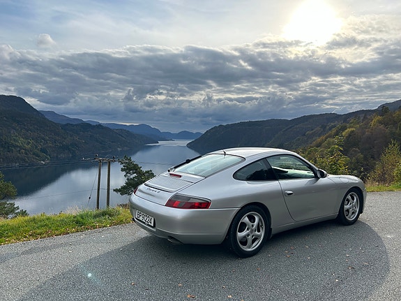 Porsche 911 13 of 22