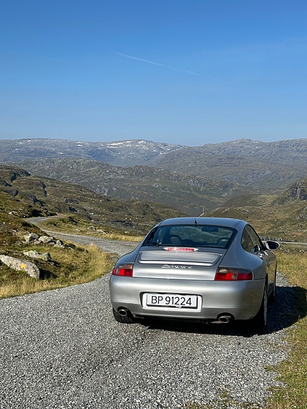 Porsche 911 8 of 22