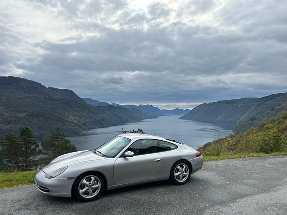 Porsche 911 14 of 22