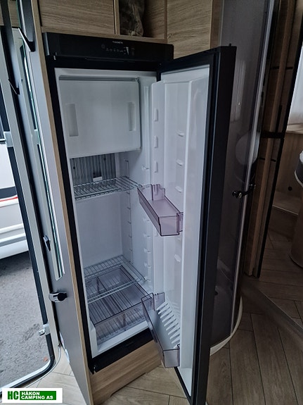 Challenger 3048 GRAPHITE EDITION Fiat Ducato 180 hk 2,2L automat 20 of 30