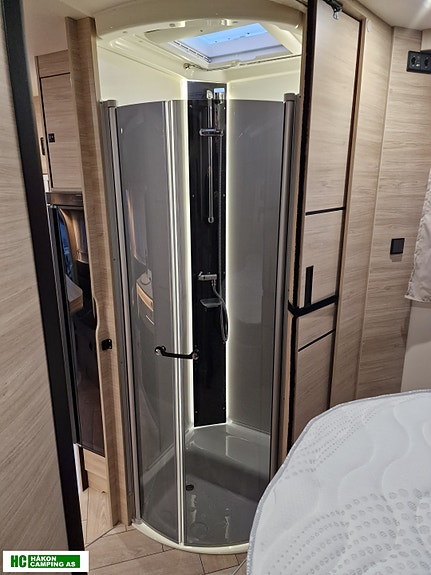 Challenger 3048 GRAPHITE EDITION Fiat Ducato 180 hk 2,2L automat 27 of 30