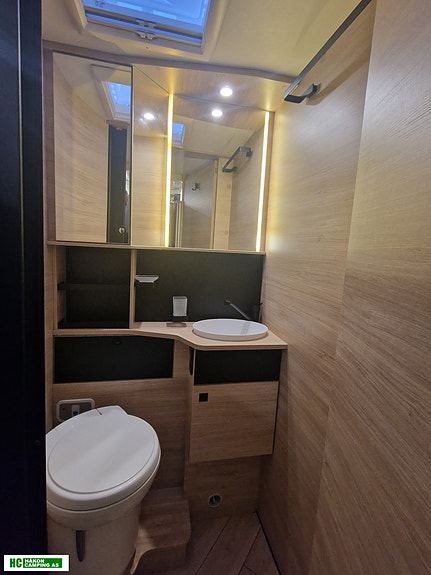 Challenger 3048 GRAPHITE EDITION Fiat Ducato 180 hk 2,2L automat 28 of 30