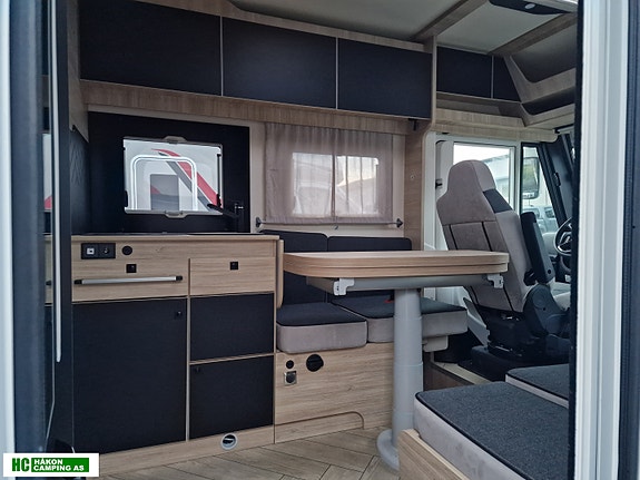 Challenger 3048 GRAPHITE EDITION Fiat Ducato 180 hk 2,2L automat 16 of 30