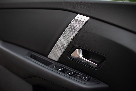 Citroen E-C4 13 of 23