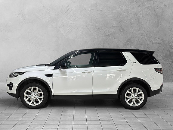 Land Rover Discovery Sport 4 of 5