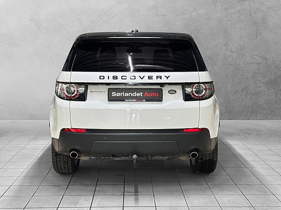 Land Rover Discovery Sport 12 of 30