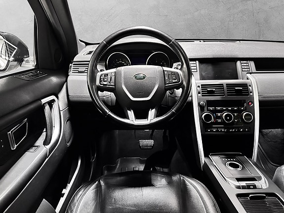 Land Rover Discovery Sport 23 of 30