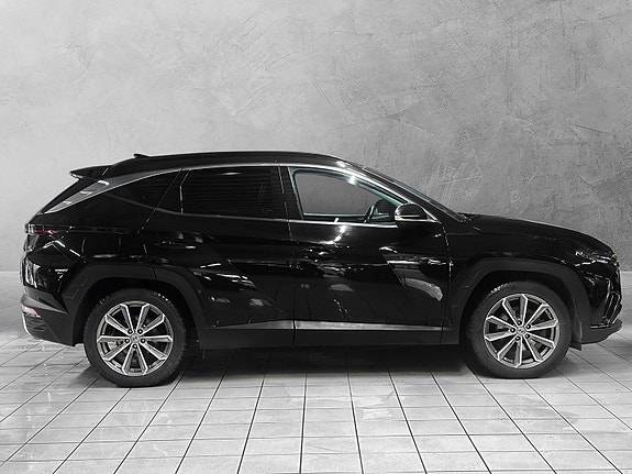 Hyundai Tucson 4 of 5