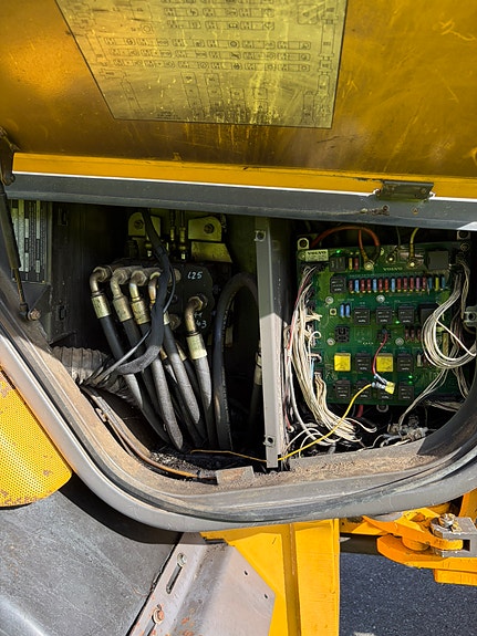 Volvo L25B 9 of 14