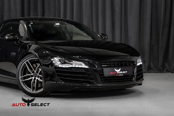 Audi R8 2 of 5
