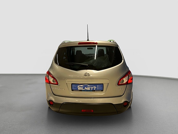 Nissan Qashqai+2 5 of 5
