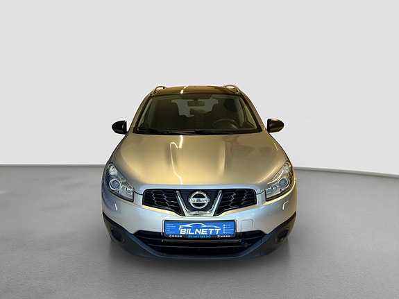 Nissan Qashqai+2 2 of 5
