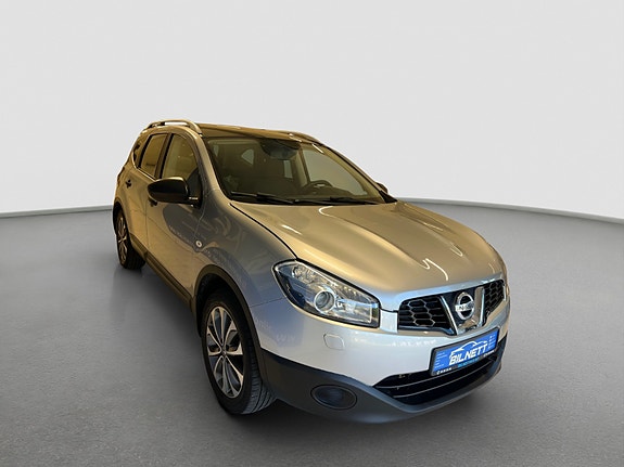 Nissan Qashqai+2 3 of 5