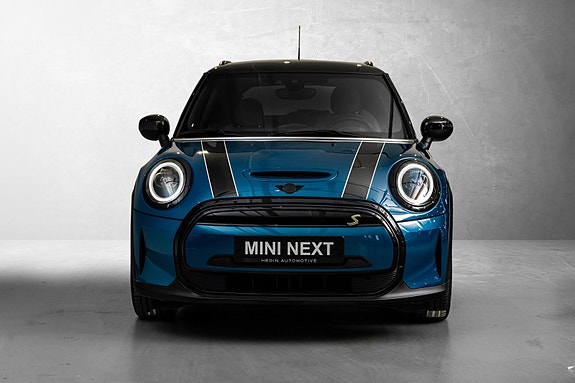 MINI Cooper SE 5 of 5
