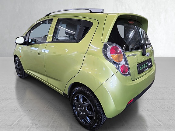 Chevrolet Spark 5 of 5