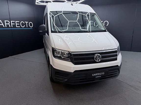 Volkswagen Crafter 2 of 5