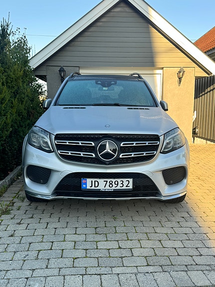 Mercedes-Benz GLS350 d 3 of 15