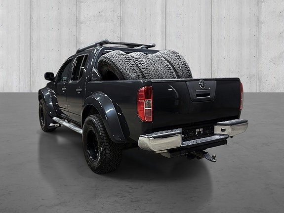Nissan Navara 3 of 5