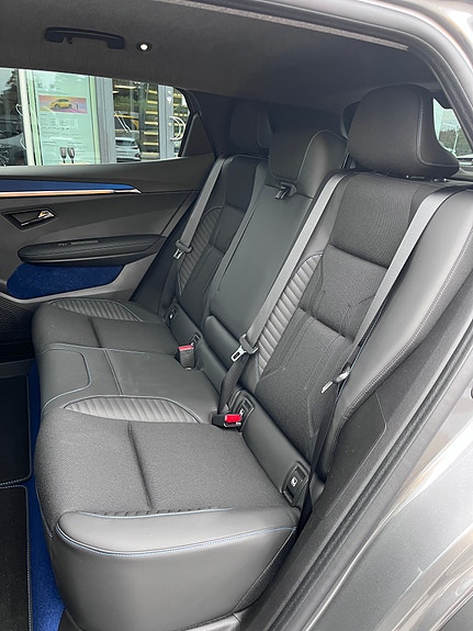 Renault Scenic E-Tech 13 of 25