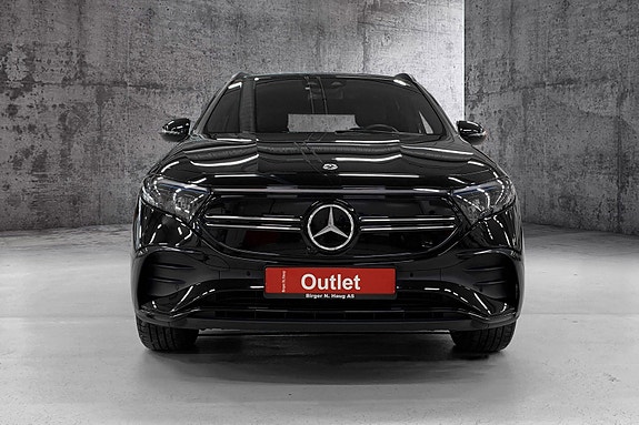 Mercedes-Benz EQA300 2 of 5