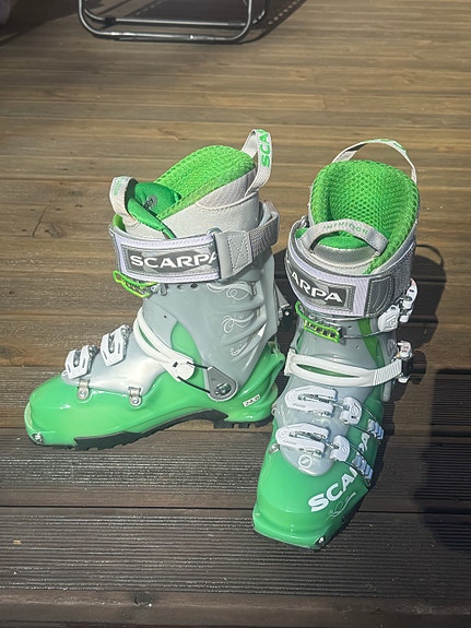 Product image 3 of 6