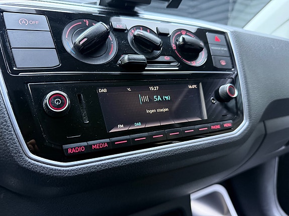 Volkswagen UP! 16 of 30