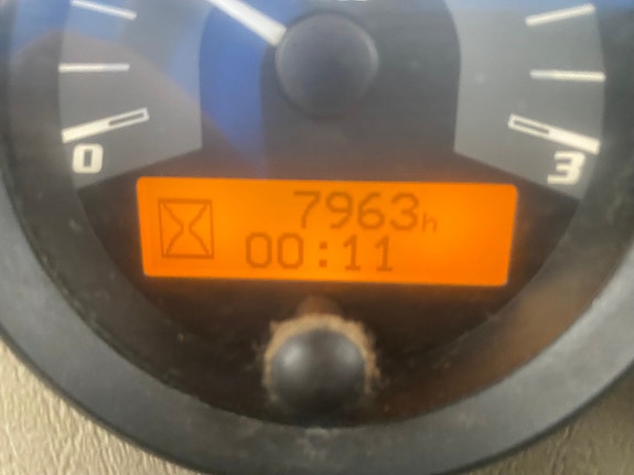 Moxy MT 31 M/ Hvite Skilt 23 of 25