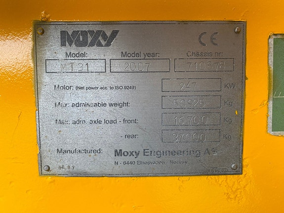 Moxy MT 31 M/ Hvite Skilt 12 of 25