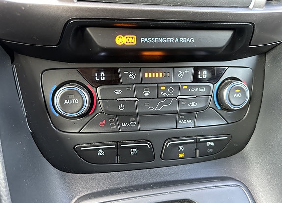 Ford Transit Connect 28 of 30