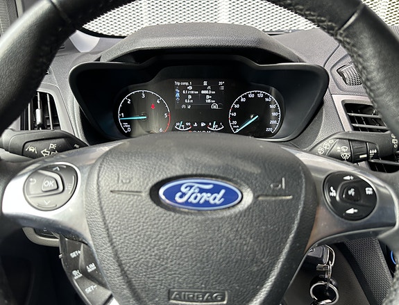 Ford Transit Connect 29 of 30