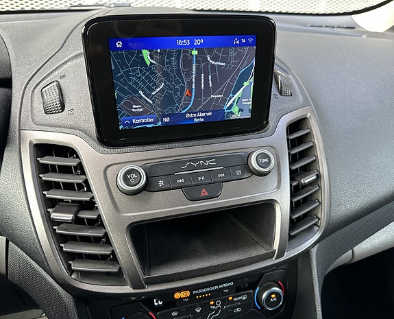 Ford Transit Connect 26 of 30