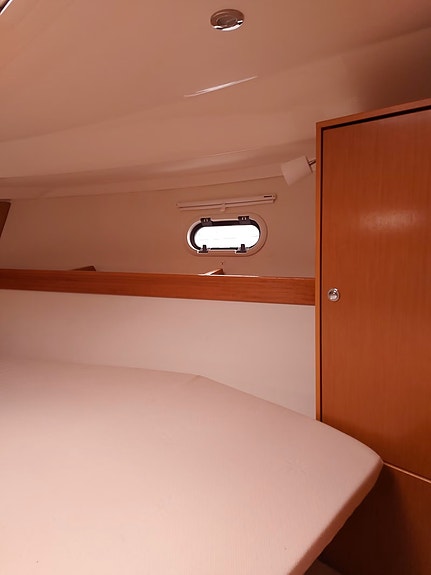 Flott Bavaria 34 Sport HT 8 of 26