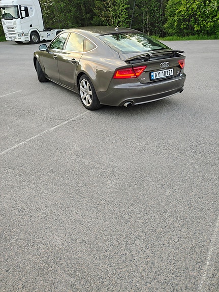 Audi A7 5 of 24