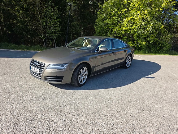 Audi A7 9 of 24
