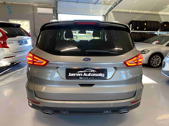 Ford S-MAX 5 of 5