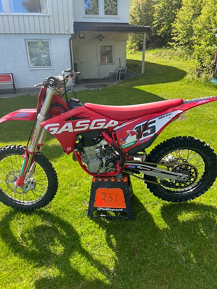 GasGas 4 of 5