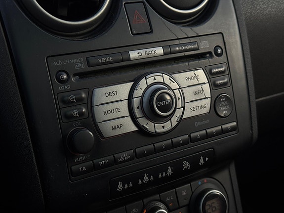 Nissan Qashqai 24 of 29