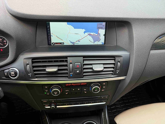 BMW X3 26 of 30