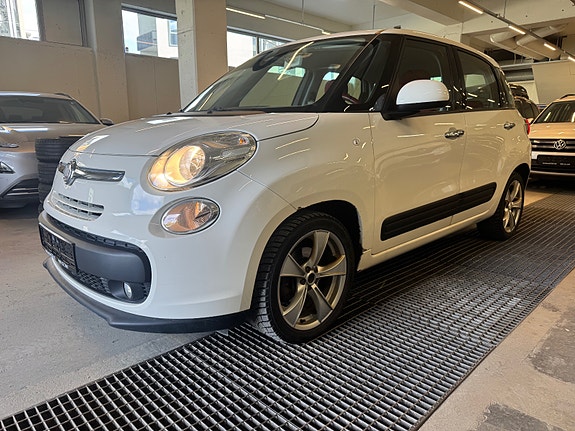 Fiat 500L 6 of 11