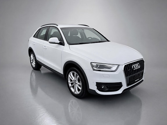 Audi Q3 4 of 30
