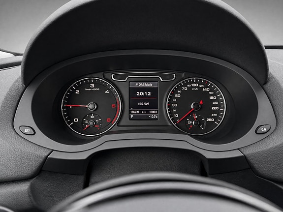 Audi Q3 20 of 30