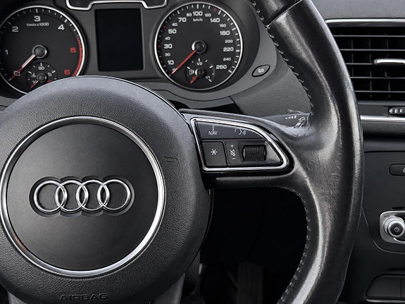 Audi Q3 19 of 30