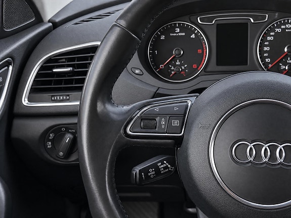 Audi Q3 18 of 30
