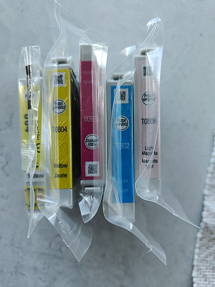 Product image 2 of 4