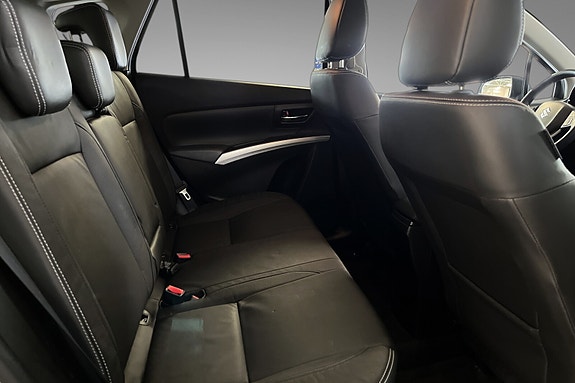 Suzuki SX4 S-Cross 12 of 16