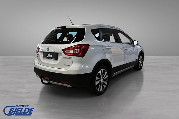 Suzuki SX4 S-Cross 5 of 16