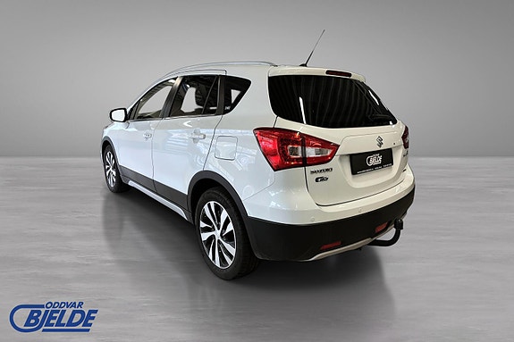 Suzuki SX4 S-Cross 7 of 16