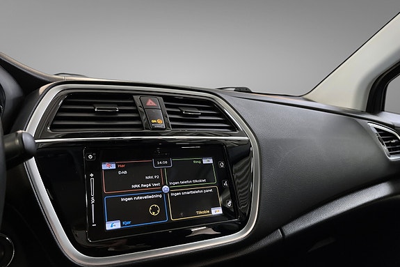 Suzuki SX4 S-Cross 14 of 16