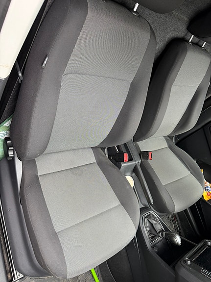 Volkswagen Caddy Maxi 7 of 14