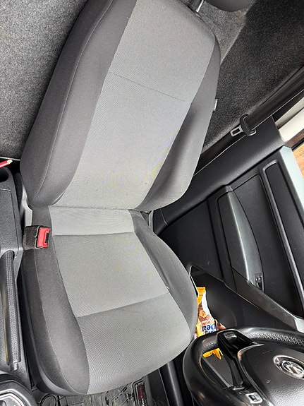 Volkswagen Caddy Maxi 8 of 14